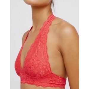 ✦ FREE PEOPLE ▸ lace halter bra